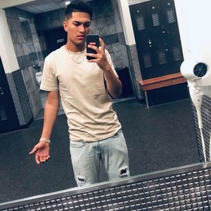 Meet your Posher, Brian